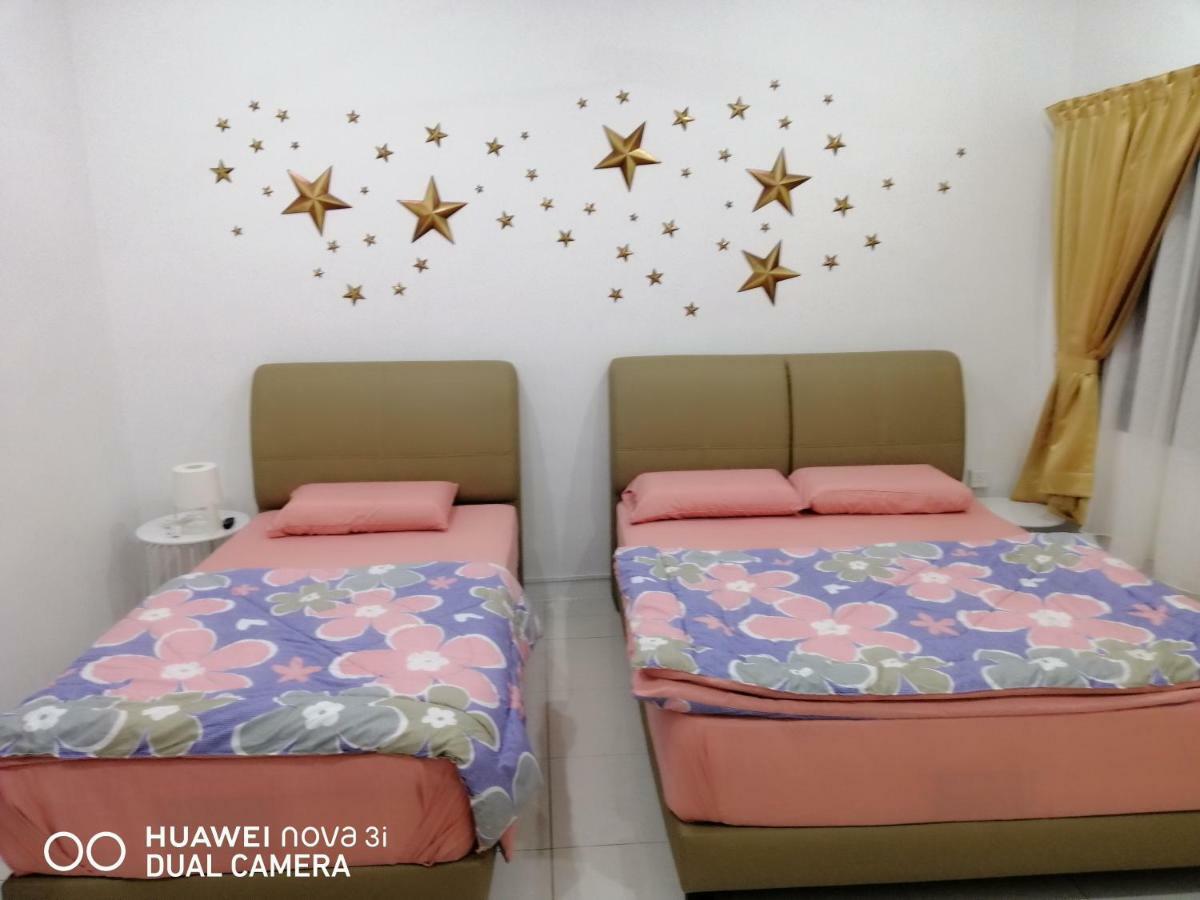 Alyaleesya Homestay Teres 브린창 외부 사진